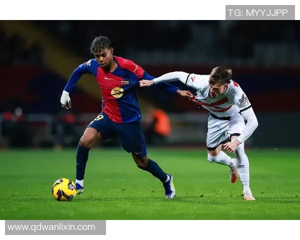 足球明星瞬间定格的魅力时刻与背后故事的深度解析