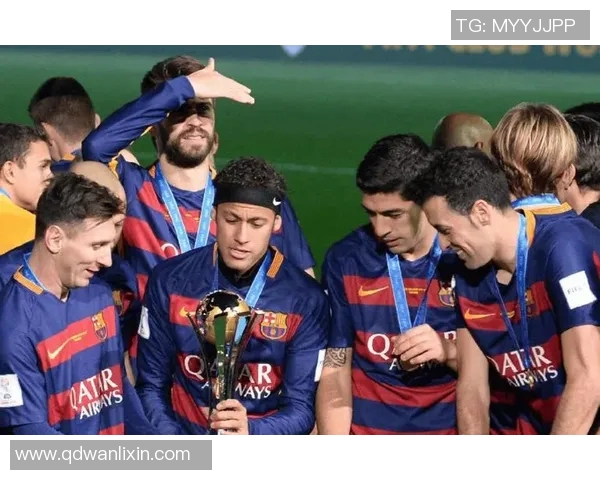 2019年欧冠小组赛多特蒙德与巴塞罗那的巅峰对决回顾与分析